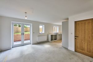 Photo 19- click for photo gallery